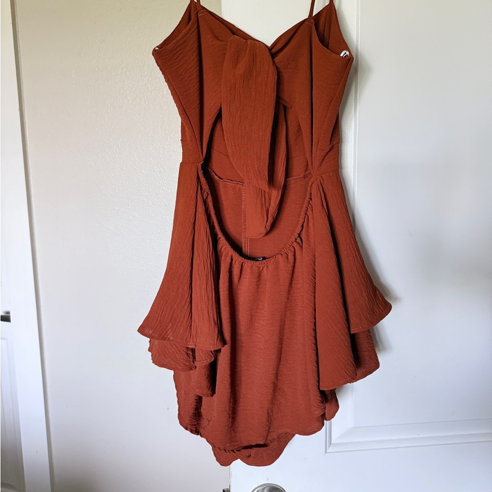 RUST RUFFLE ROMPER - Picture 4 of 5